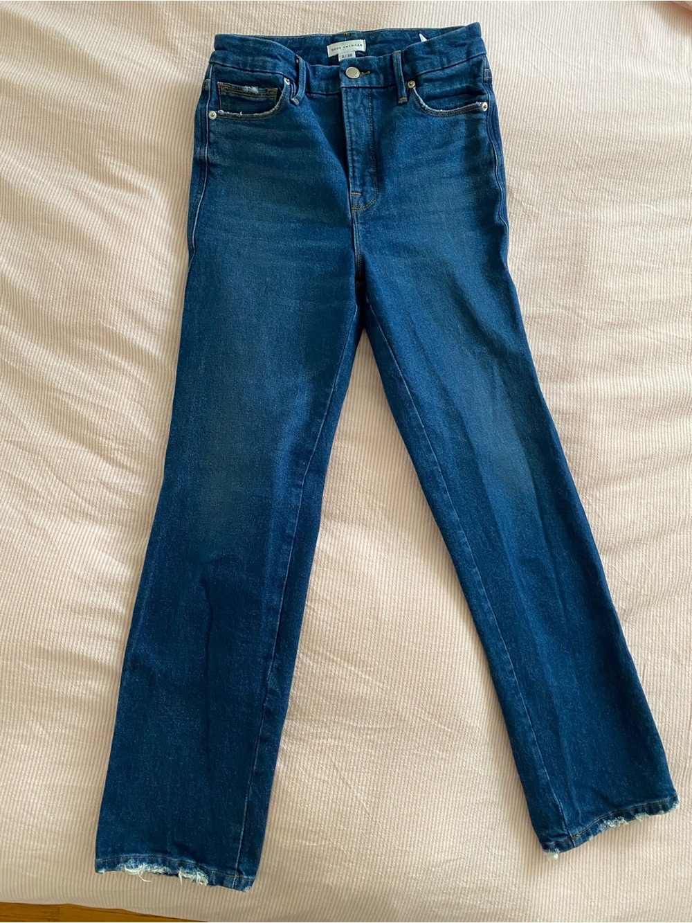 Good American Good Straight Split Pocket jeans. Size 2 / 26